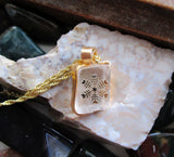 Iceland Spar Viking Sunstone Optical Calcite Crystal Snowflake Pendant Necklace