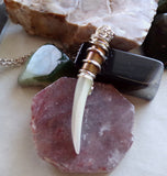 Mother of Pearl Natural Horn Bullet Jewelry Pendant Necklace