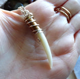 Mother of Pearl Natural Horn Bullet Jewelry Pendant Necklace